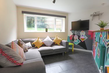 9 bed house, The Avenue, Bevendean, Brighton, BN24FD - Image 2