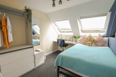 8 bed house, Hawkhurst Road, Coldean, Brighton, BN19GF - Image 2