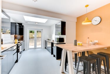 1 bed house, Talbot Crescent, Coldean, Brighton, BN19GG - Image 2