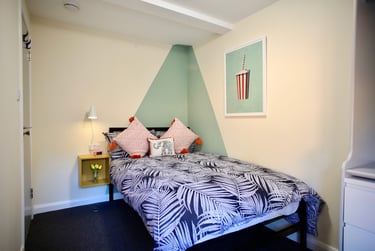 1 bed house, Walton Bank, Coldean, Brighton, BN19AT - Image 3