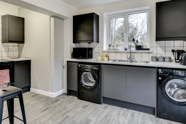 6 bed house, Rowlandson Gardens, Lockleaze, Bristol, BS79UH - Image 3