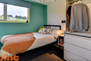 8 bed house, Auckland Drive, Bevendean, Brighton, BN24JG - Image 4