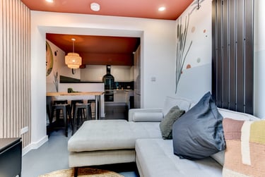 1 bed house, Hogarth Walk, Lockleaze, Bristol, BS79XS - Image 2