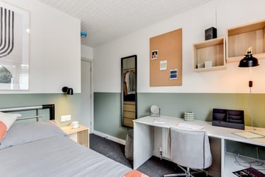 1 bed house, Hogarth Walk, Lockleaze, Bristol, BS79XS - Image 6