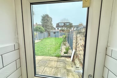 2 bed house, Claremont Road, Hornchurch, London, RM111BZ - Image 6