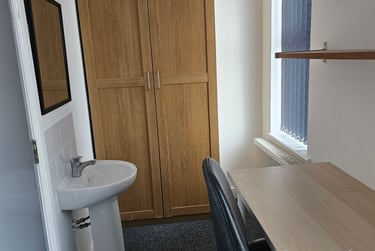 7 bed house, Moseley Road, Fallowfield, Manchester, M146PB - Image 3