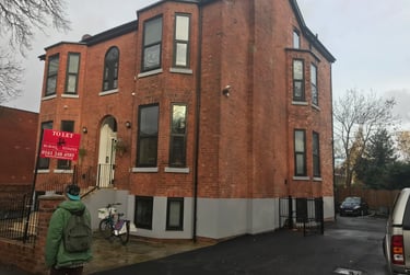 2 bed flat, Egerton Road, Fallowfield, Manchester, M146XY - Image 1