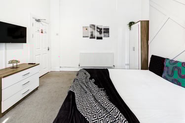 7 bed house, King Edward's Road, Brynmill, Swansea, SA14LW - Image 12