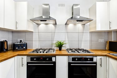 7 bed house, King Edward's Road, Brynmill, Swansea, SA14LW - Image 10