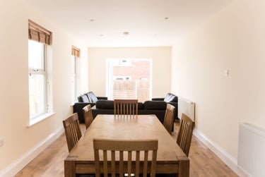 8 bed house, Carlton Road, Inner Avenue, Southampton, SO152HQ - Image 3