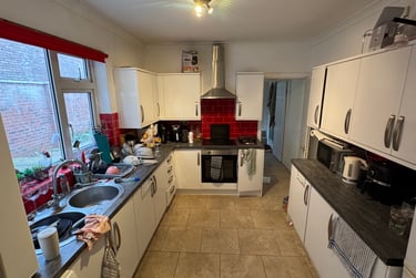 6 bed house, Foss Islands Road, Fishergate, York, YO317UL - Image 2