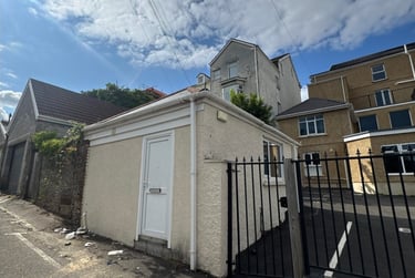 1 bed studio, Walter road, Uplands, Swansea, SA14QA - Image 4