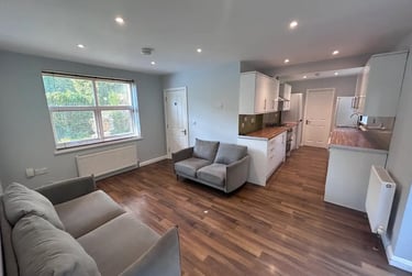 6 bed house, Barcombe Road, Coldean, Brighton, BN19JR - Image 1