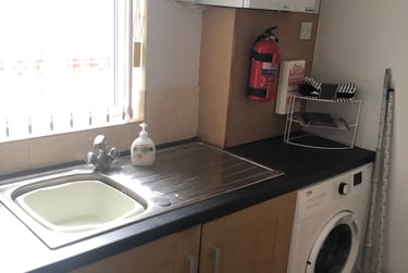 6 bed house, Mauldeth Road, Fallowfield, Manchester, M204WF - Image 3