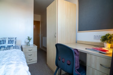 1 bed house, George Street, Hove, Brighton, BN21RJ - Image 2