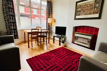 4 bed house, Deyne Avenue, Rusholme, Manchester, M145SY - Image 1