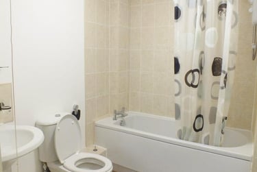 3 bed flat, Alfreton Road, Radford, Nottingham, NG73NW - Image 7