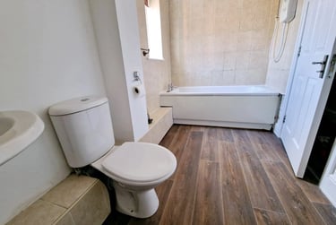 3 bed flat, Independent Street, Radford, Nottingham, NG73LN - Image 9