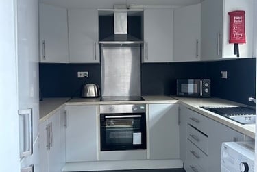 4 bed house, Milnthorpe Street, Charlestown, Salford, M66DT - Image 4