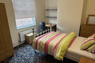 5 bed house, Talbot Road, Abington, Northampton, NN14JB - Image 5