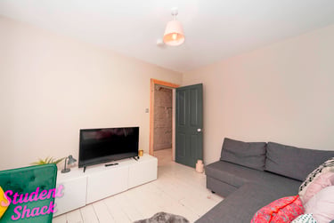 7 bed house, Ruskin Avenue, Rusholme, Manchester, M144DP - Image 10
