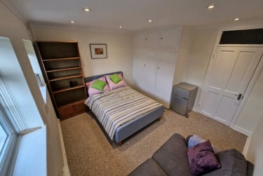 1 bed flat, Sheen Road, Richmond, London, TW105AY - Image 2