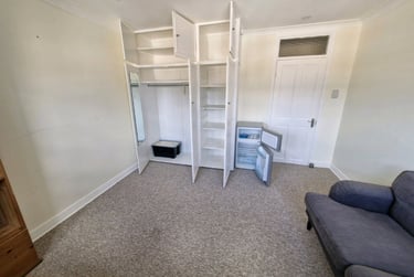 1 bed flat, Sheen Road, Richmond, London, TW105AY - Image 4