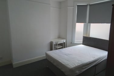 4 bed house, Florence Road, Abington, Northampton, NN14NA - Image 5