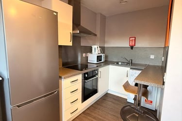 1 bed studio, St. James Street, Newcastle Upon Tyne, Newcastle, NE14NF - Image 1