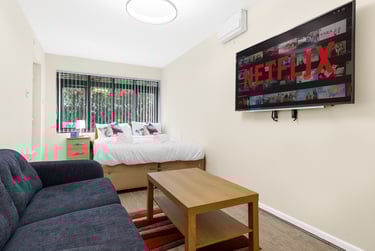 1 bed flat, Wilkinson Croft, Stechford, Birmingham, B82RE - Image 2