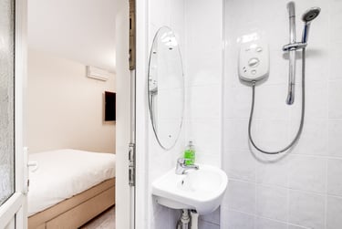 1 bed flat, Wilkinson Croft, Stechford, Birmingham, B82RE - Image 5