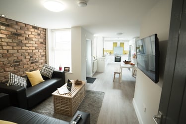 6 bed house, Empress Road, Kensington, Liverpool, L78SD - Image 2