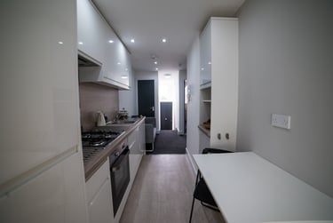 2 bed flat, Botanic Road, Fairfield, Liverpool, L75PX - Image 11