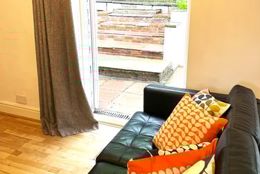 5 bed house, Hillside, Bevendean, Brighton, BN24TE - Image 3