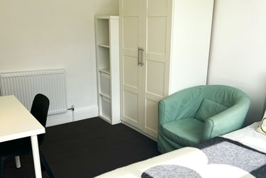 4 bed house, Oaklea Passage, City centre, Kingston, KT12AJ - Image 10