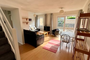 4 bed house, St Michael's Place, St Stephens, Canterbury, CT27HQ - Image 2