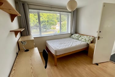 4 bed house, St Michael's Place, St Stephens, Canterbury, CT27HQ - Image 10