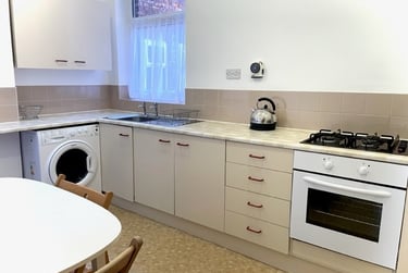 1 bed studio, Egerton Road - A, Fallowfield, Manchester, M146RA - Image 3