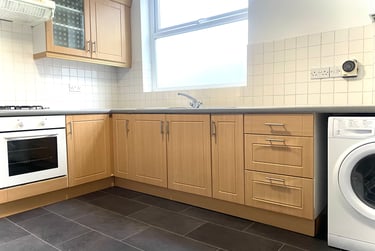 1 bed flat, Ladybarn crescent - B, Fallowfield, Manchester, M146UU - Image 1