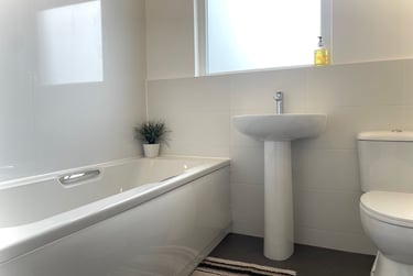 1 bed studio, Ladybarn Lane - B, Fallowfield, Manchester, M146NG - Image 9