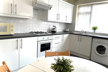 4 bed house, Whitby road, Fallowfield, Manchester, M146GH - Image 1