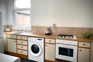 1 bed flat, Egerton Road - C, Fallowfield, Manchester, M146RA - Image 4