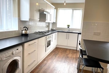 4 bed house, Finchley Road - F, Fallowfield, Manchester, M146EN - Image 2