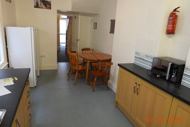 4 bed house, St . Annes Road, Mount pleasant, Exeter, EX12QD - Image 4