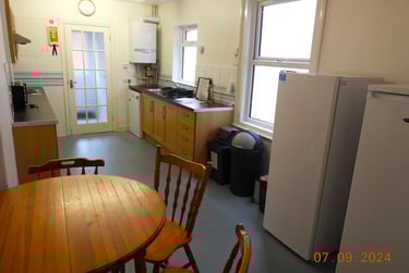 4 bed house, St . Annes Road, Mount pleasant, Exeter, EX12QD - Image 5