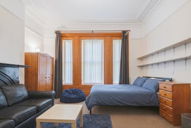 8 bed house, Brighton Grove, Rusholme, Manchester, M145JT - Image 2
