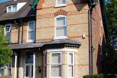 8 bed house, Brighton Grove, Rusholme, Manchester, M145JT - Image 1