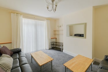 4 bed house, Victoria Road, Withington, Manchester, M146DA - Image 2