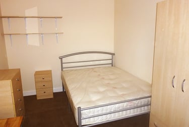 4 bed house, Denham street, Victoria park, Manchester, M130FJ - Image 5