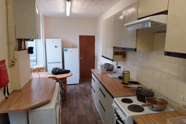 4 bed house, Hampshire street, Fratton, Portsmouth, PO15LG - Image 4